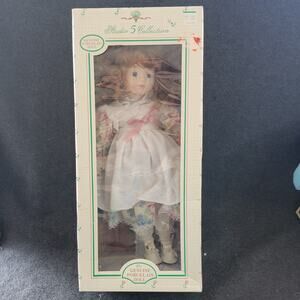 STUDIO 5 COLLECTION 16" HAND PAINTED GENUINE PORCELAIN DOLL NIb 1977